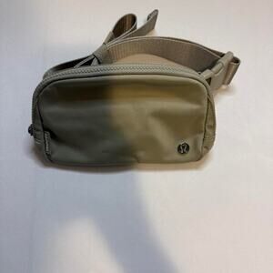 Lululemon Belt Bag 1L